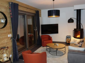 Châtel: 4P 100m², 7 pers, Jacuzzi, Parking, Proche Centre & Remontées - FR-1-676-178